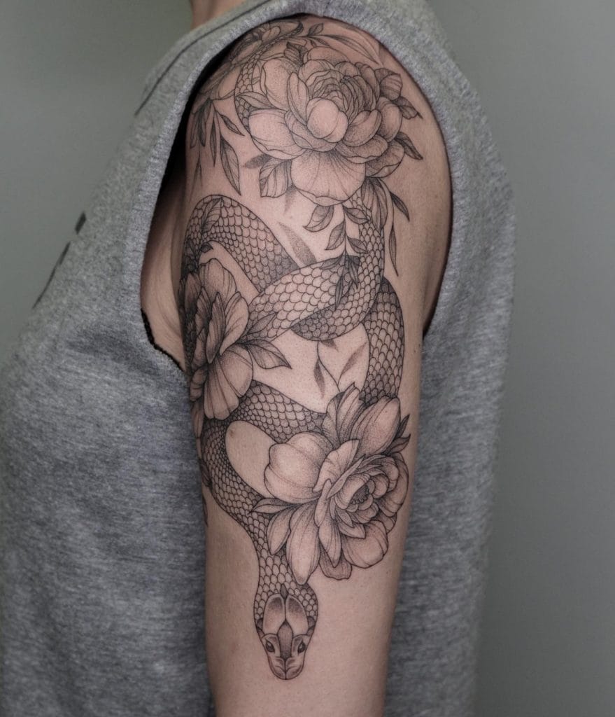 tattoo serpiente flores - Avantgarde Tattoo Barcelona