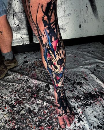 Tattoo calavera pierna Abel Miranda