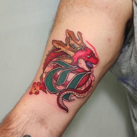 tattoo dragón rojo