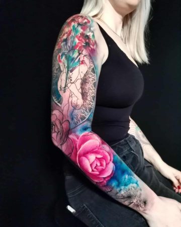 tattoo composición floral abstracta
