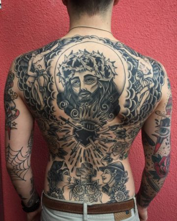 tattoo espalda tradicional