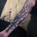 Tattoo abstracto antebrazo