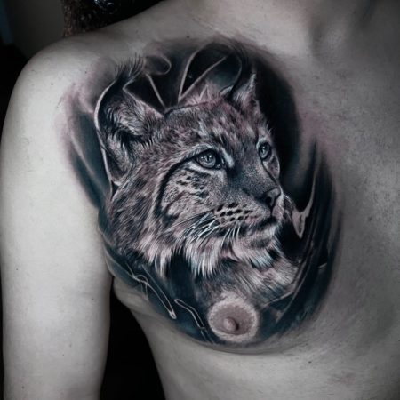 tattoo felino realista