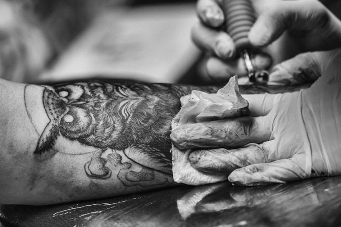 Tutto quello che devi sapere sui tatuaggi temporanei - Avantgarde