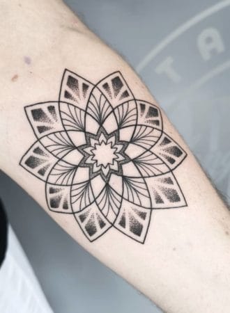 tattoo mandala ornamental