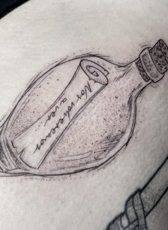 Tattoo mensaje botella